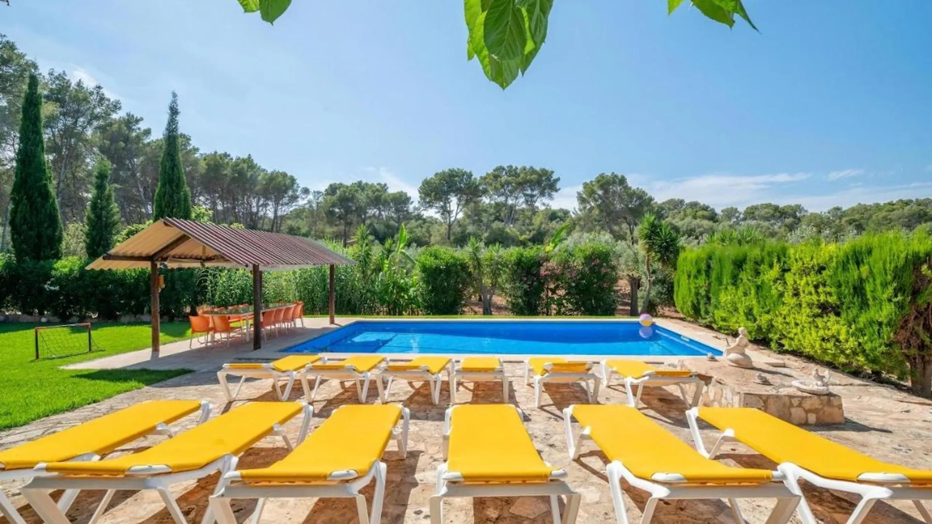 קאלה בלווה Villa Bosque 0*, קאלה בלווה