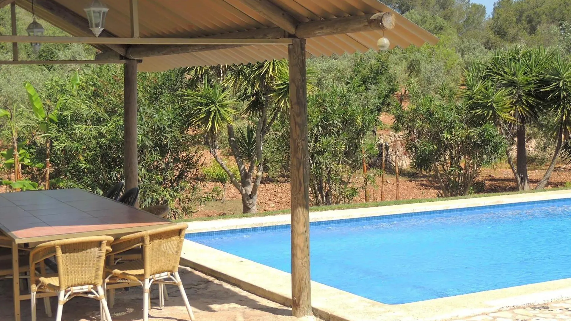 קאלה בלווה Villa Bosque ספרד